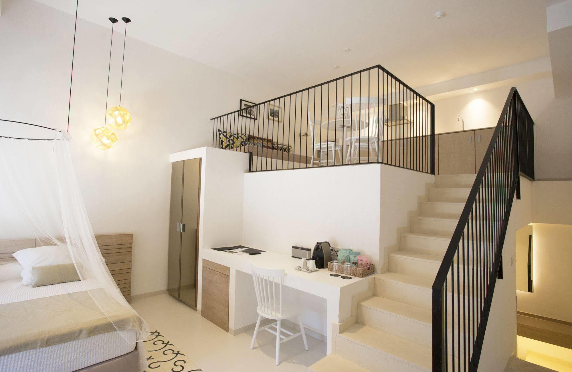 Gatzara Suites Santa Gertrudis Santa Gertrudis  Exteriör bild